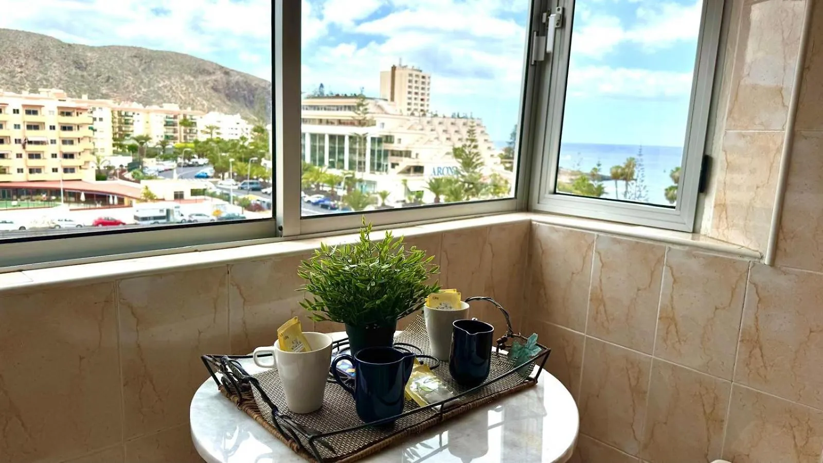 Appartement Canarian Garden 5 Love Sea Views By Deihu Experien Los Cristianos